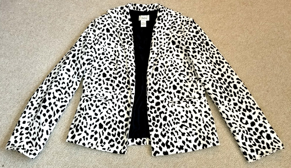 Womens Jacket-NEIMAN MARCUS-white/black leopard print velvet blazer Mob Wife-S